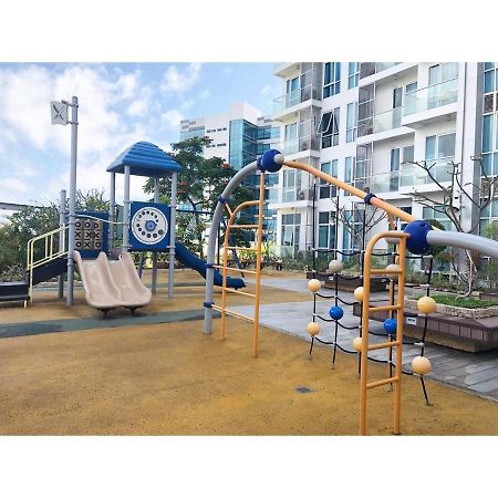 Mactan Newtown Beach Condo Мактан Экстерьер фото