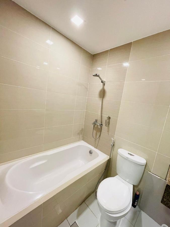 Mactan Newtown Beach Condo Мактан Экстерьер фото